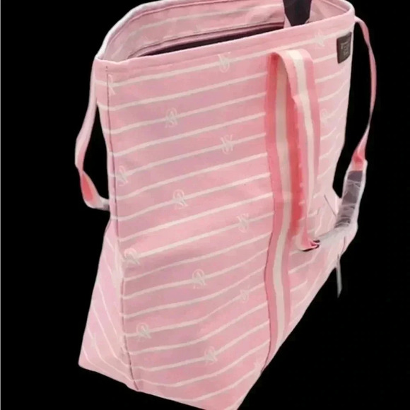 Victoria’s Secret Large weekender tote, pink/white stripe zip top 19 x 12.x 6 - Picture 8 of 8